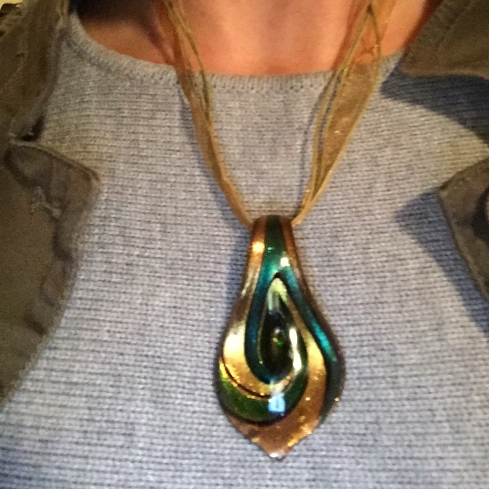 Green & Gold glass pendant necklace